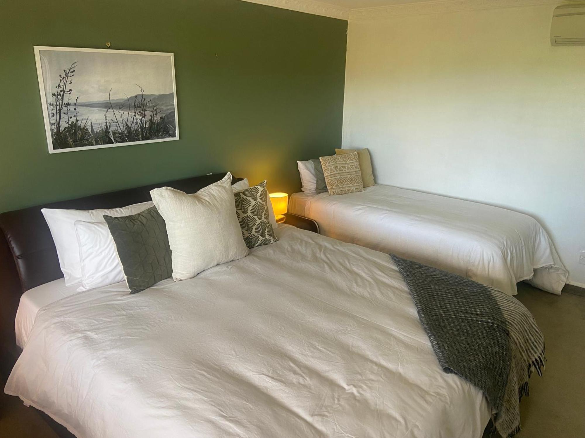 Fairhall Guest Lodge Woodbourne 外观 照片