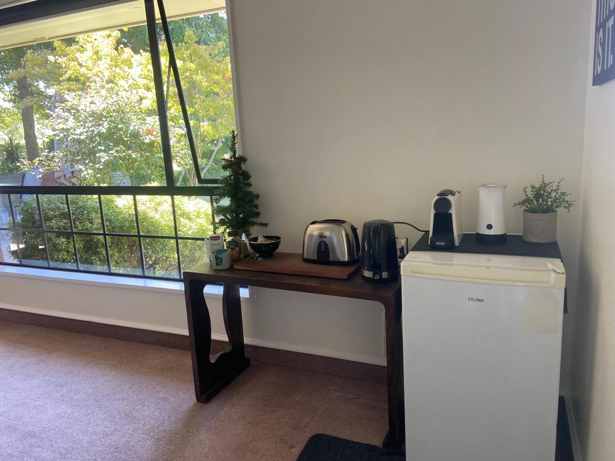Fairhall Guest Lodge Woodbourne 外观 照片