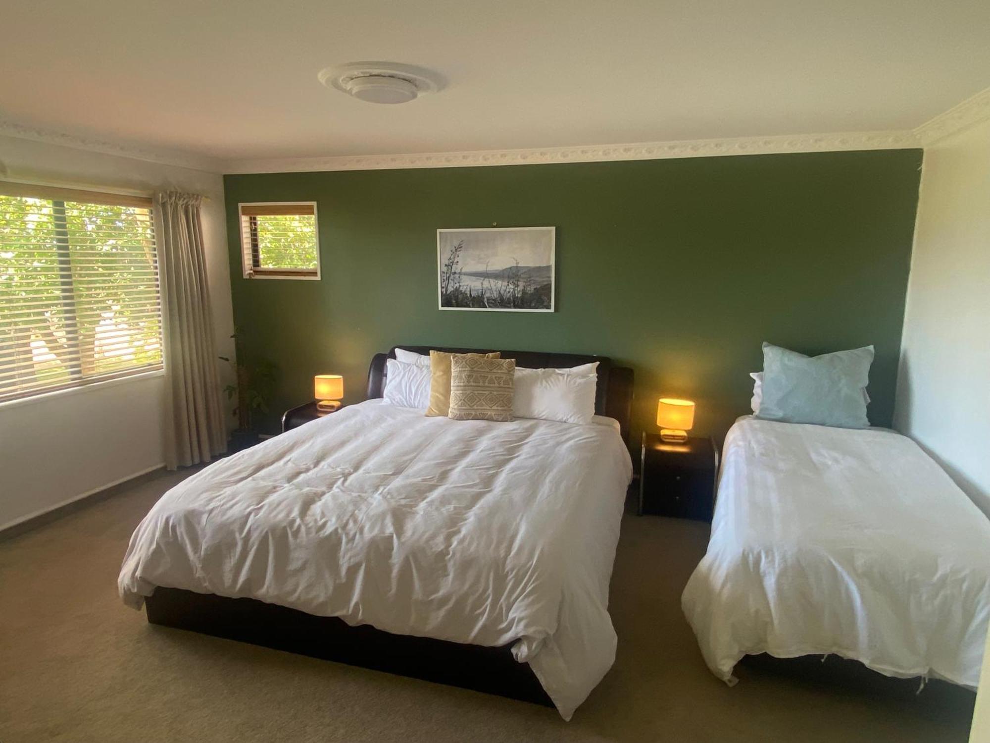 Fairhall Guest Lodge Woodbourne 外观 照片