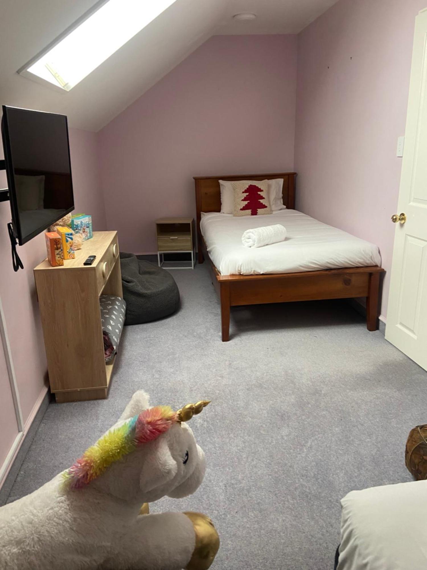 Fairhall Guest Lodge Woodbourne 外观 照片