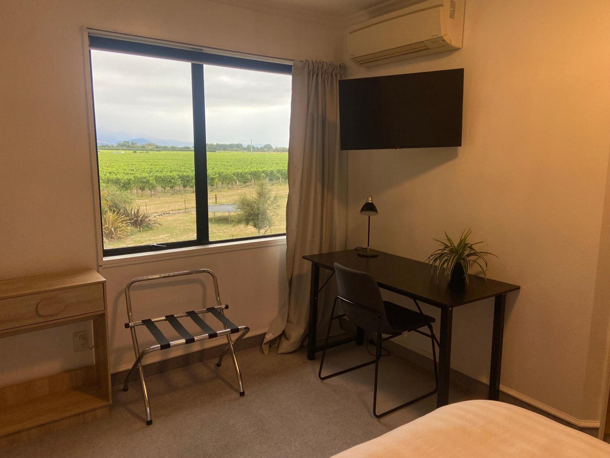 Fairhall Guest Lodge Woodbourne 外观 照片
